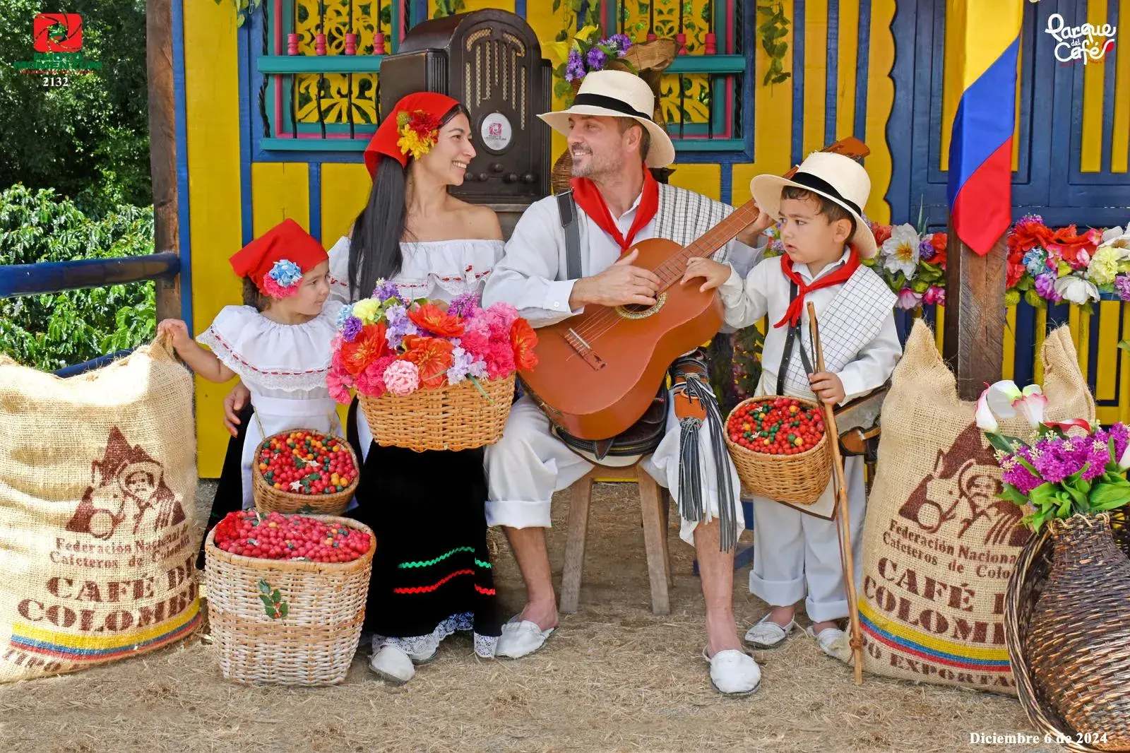 Familia cafetera colombiana
